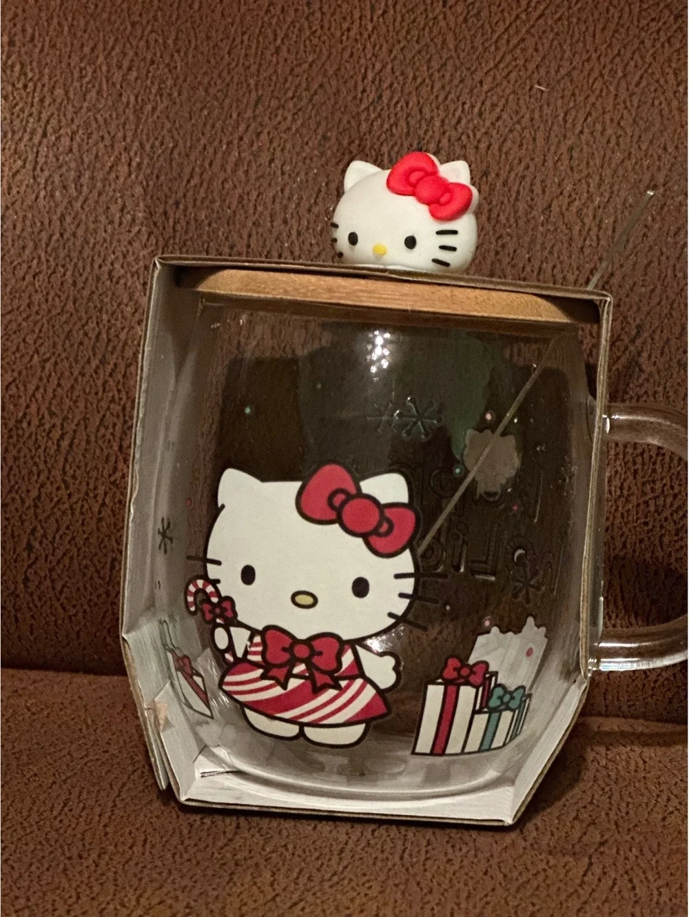 Hello Kitty Christmas Holiday Glass Mug with Wood Lid Topper & Spoon - 17 oz NIB